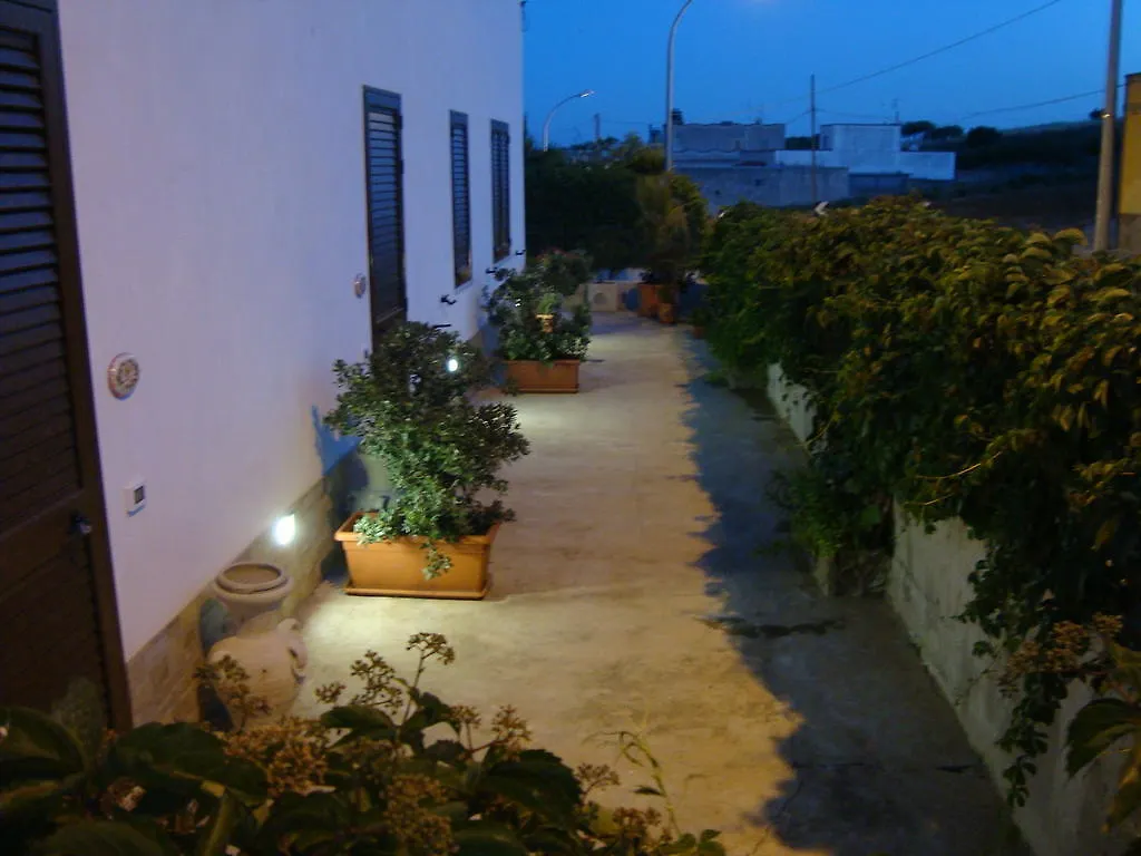 La Ninfea Bed and Breakfast Valderice 0*,  Italia